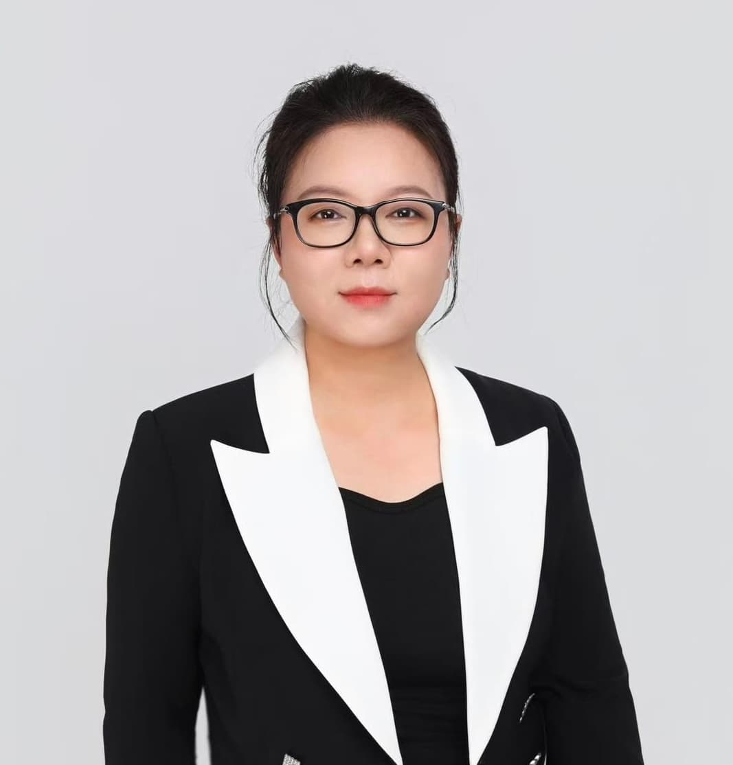 Nicole Lu
